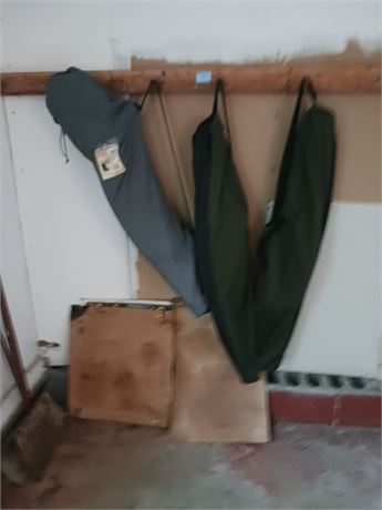 Folding chairs