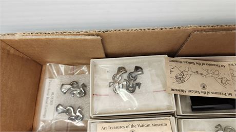 Lot Of Twin Horse Head Ear Rings