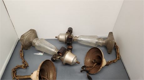 2 Vintage Lights