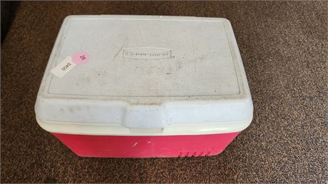 Rubbermaid Cooler & Misc.