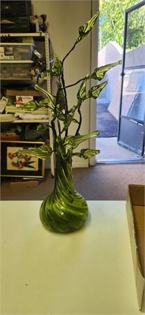 Unique Glass Flowers & Vase. The Vase Has A Broken Spot. Some Flowers Are Broke
