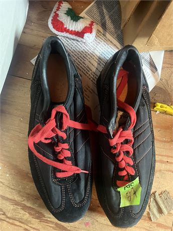 Pro-Keds, 11