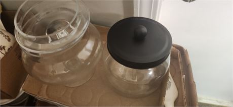 2 Containers