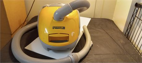 Kenmore Small Vacuum