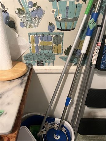 Broom, Mop