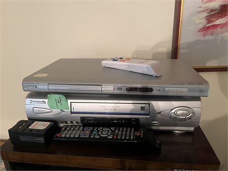 DVD / VCR