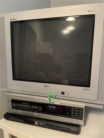 Electronics Lot, Sony, RCA