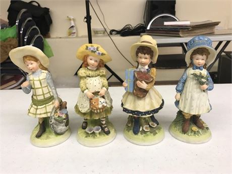 4 Holly Hobbie Figurines