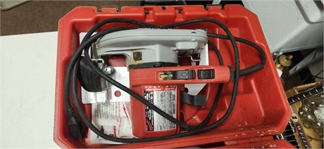 Milwaukee Circular Saw
