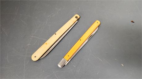 2 Vintage Knives