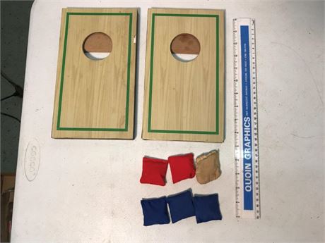 Tabletop Cornhole