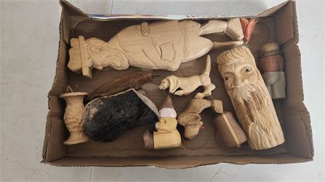 Lot Of Decorative Wood Pieces