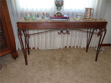 3 Piece Set. Sofa Table, End Table, Coffee Table.