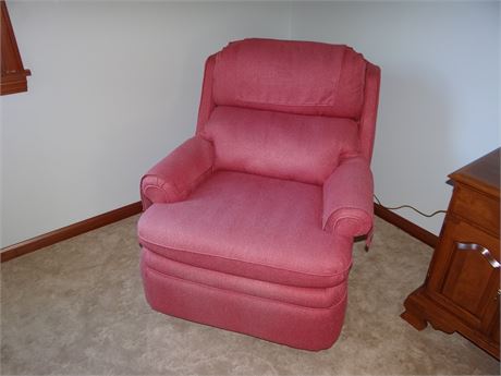 2 Nice Recliners