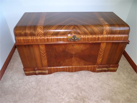 Cedar Chest- WOW !
