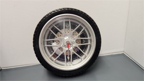 Unique Wheel Clock. Works But Needs Battery