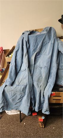 The Cleveland Overall Co. Shirt. Size 48