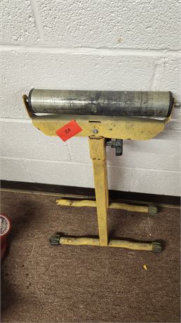 Roller Stand With Support Legs