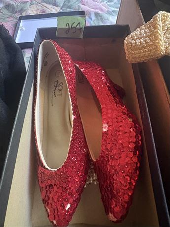 Red Sequin Shoes, 7