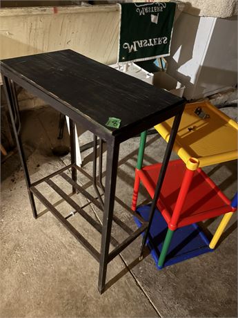 Kid Shelf, Side Table