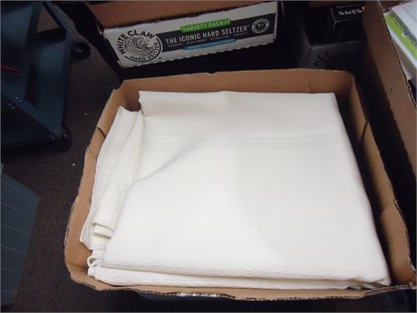 Threshold White Tablecloth