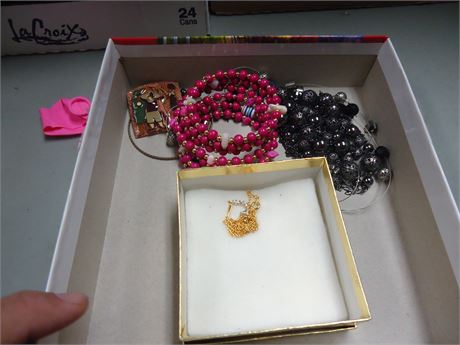 Lot Of Jewelry