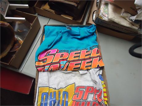 2 Tee Shirts, Size XL