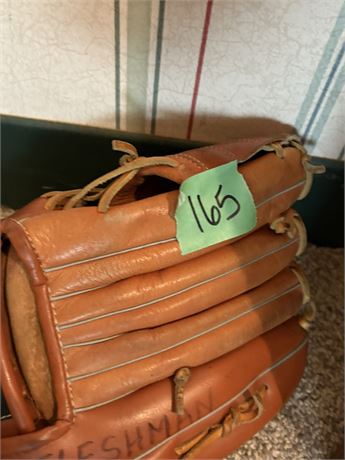 Baseball Mitt