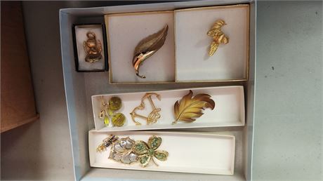 Lot Of Jewelry