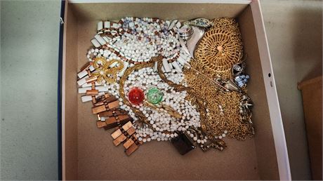 Lot Of Jewelry