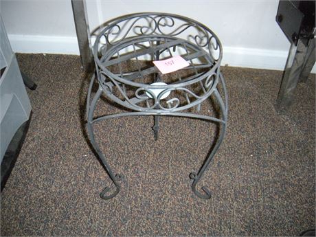 Plant stand