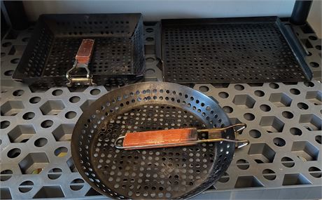 Camp Fire Cooking Accessories