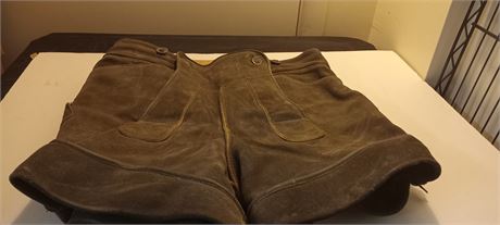 Vintage Shorts. Size 34