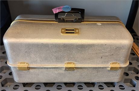 Vintage Aluminum Tackle Box