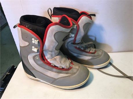 RIDE Snowboard Size 11 Boots