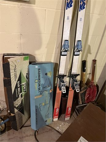 Sporting Goods, Skis