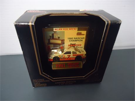 Racing Champions Alan Kulwicki 1993 Premier Edition Collector Car