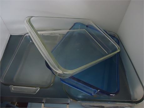 Pyrex & anchor Glass Baking Dishes