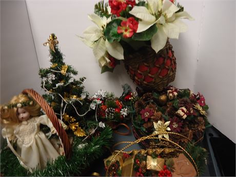 Seasonal Flowers & Flower Baskets