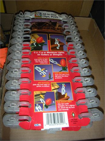 3 Sets Of 52 Outdoor All-In-One Clips