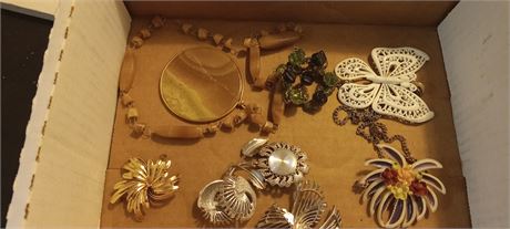 Lot Of Jewelry