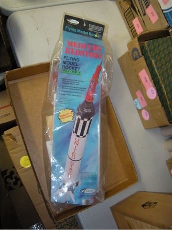 Estes Mercury Redstone Flying Model Rocket