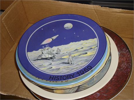Lot of Collectable plates