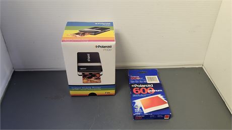 Polaroid Printer Dock & Instant Camera Film Pack