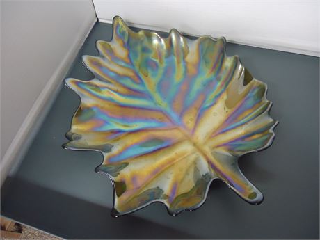 Very nice leaf dish