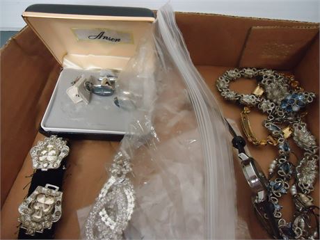 Lot of Jewelry