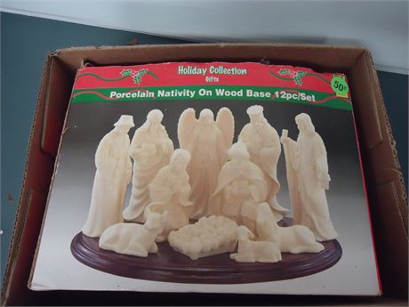 12 pc. Porcelain Nativity On Wood Base