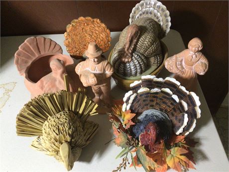 Miscellaneous Thanksgiving Decorations