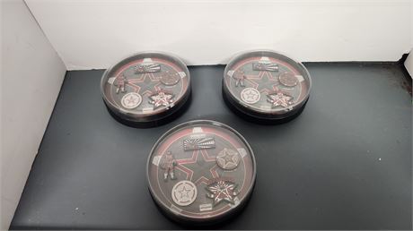 3 Red Guardian Collectible Pins Sets With Spinning Box