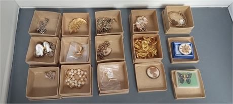 Lot Of Jewelry